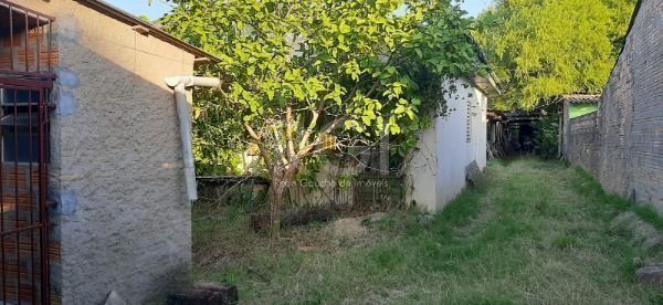 Terreno em Porto Alegre, no bairro Ipanema, à venda.