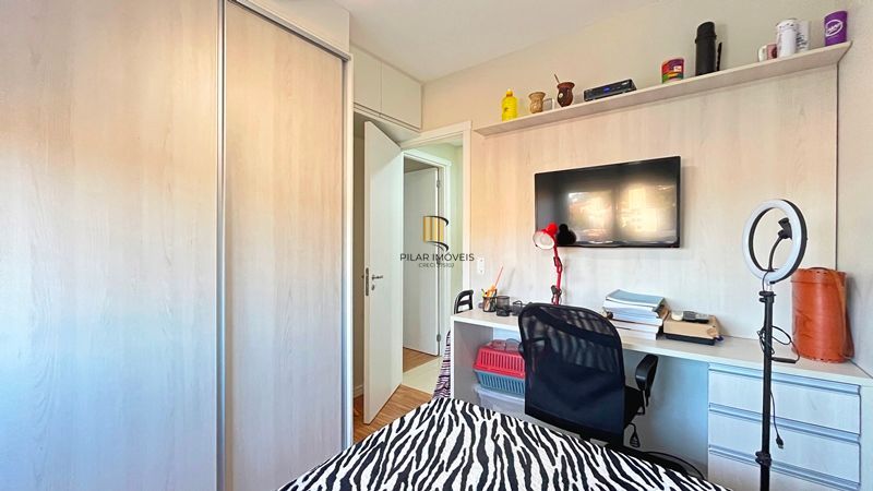EXCELENTE APARTAMENTO à venda e também disponível para locação no coração do Bairro Tristeza. 2dorm. 1 suite, 70m2.