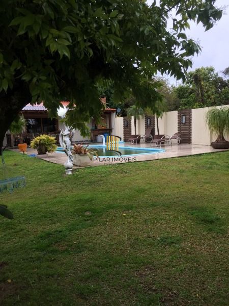 Casa para Venda - 320000m², 3 dormitórios, sendo 1 suites, 10 vagas - Belém Novo
