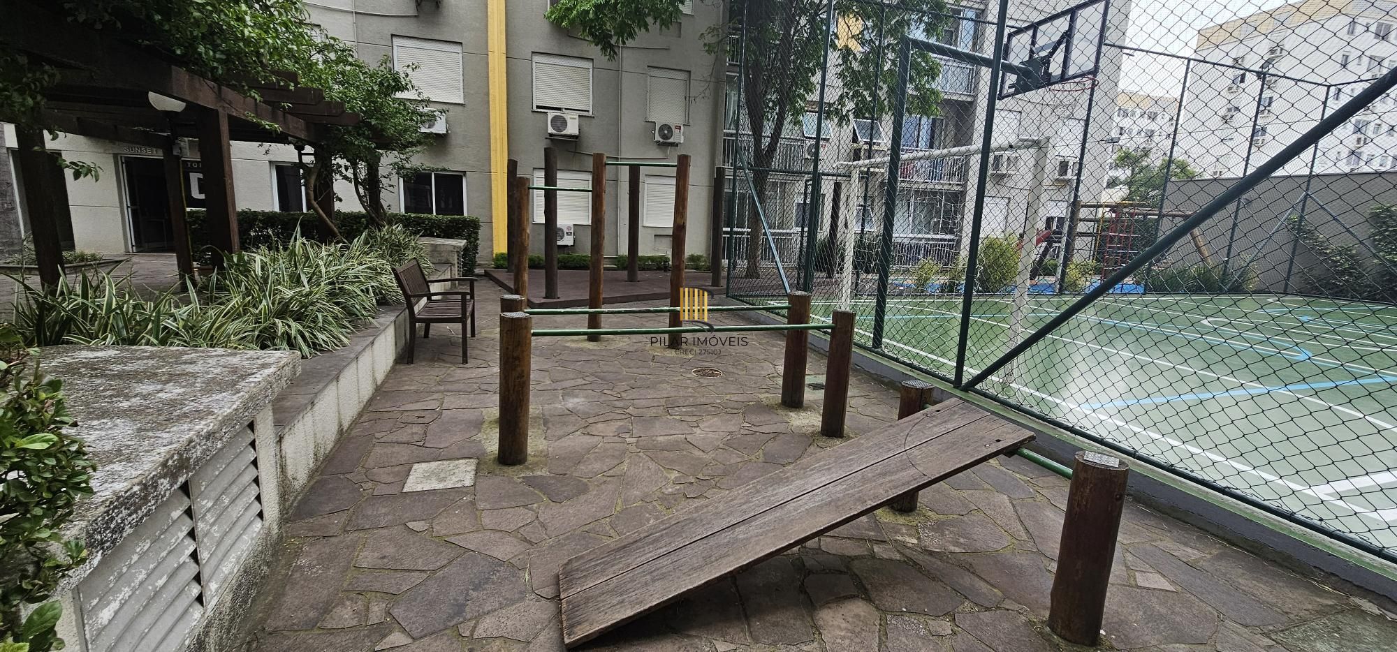 Apartamento 2 dormitórios no bairro Tristeza