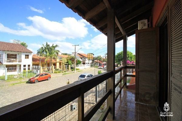 Casa para Venda - 365m², 3 dormitórios, sendo 1 suites, 4 vagas - Ipanema