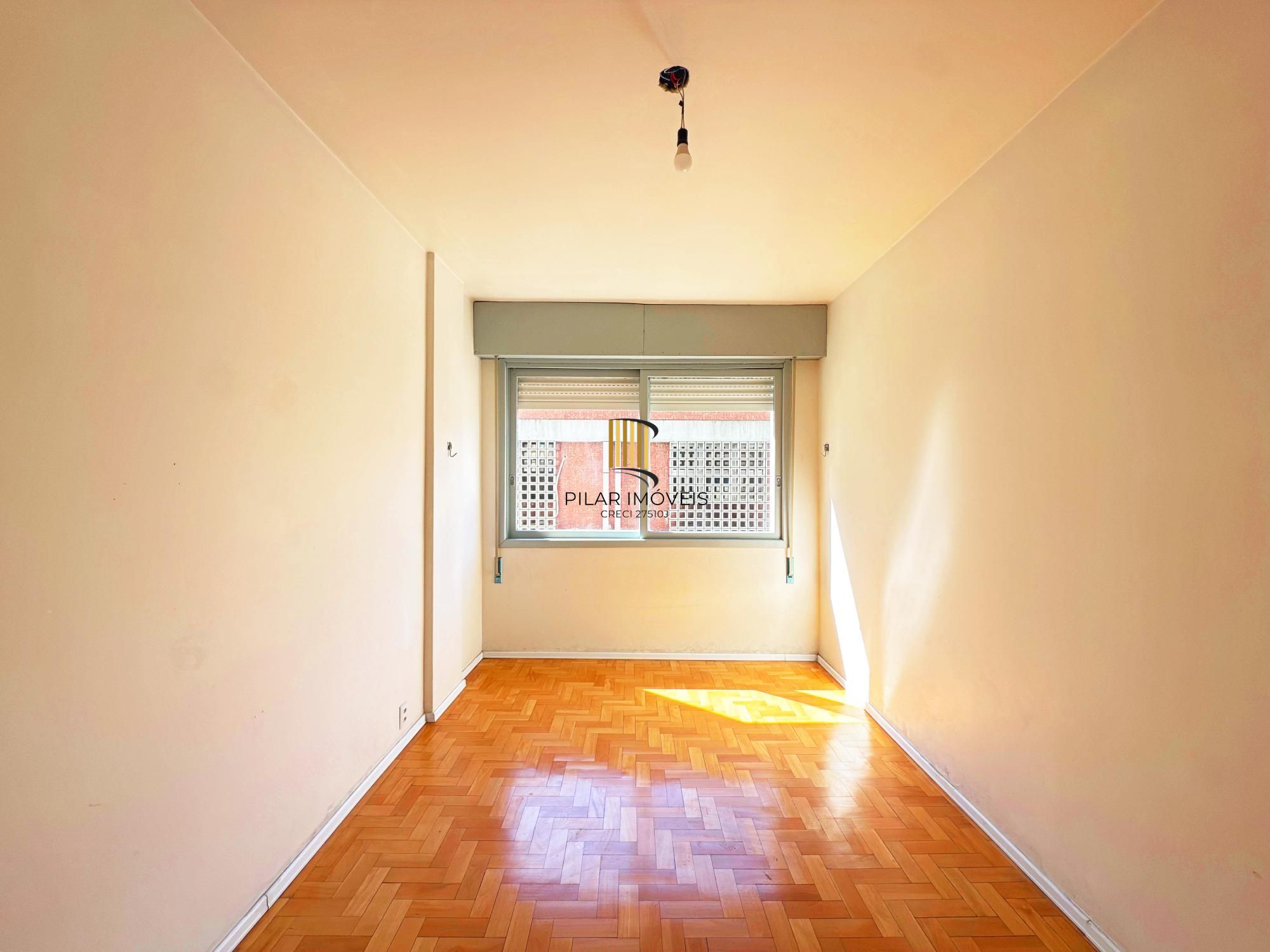 Apartamento para Venda - 63.73m², 2 dormitórios, 1 vaga - Centro Histórico