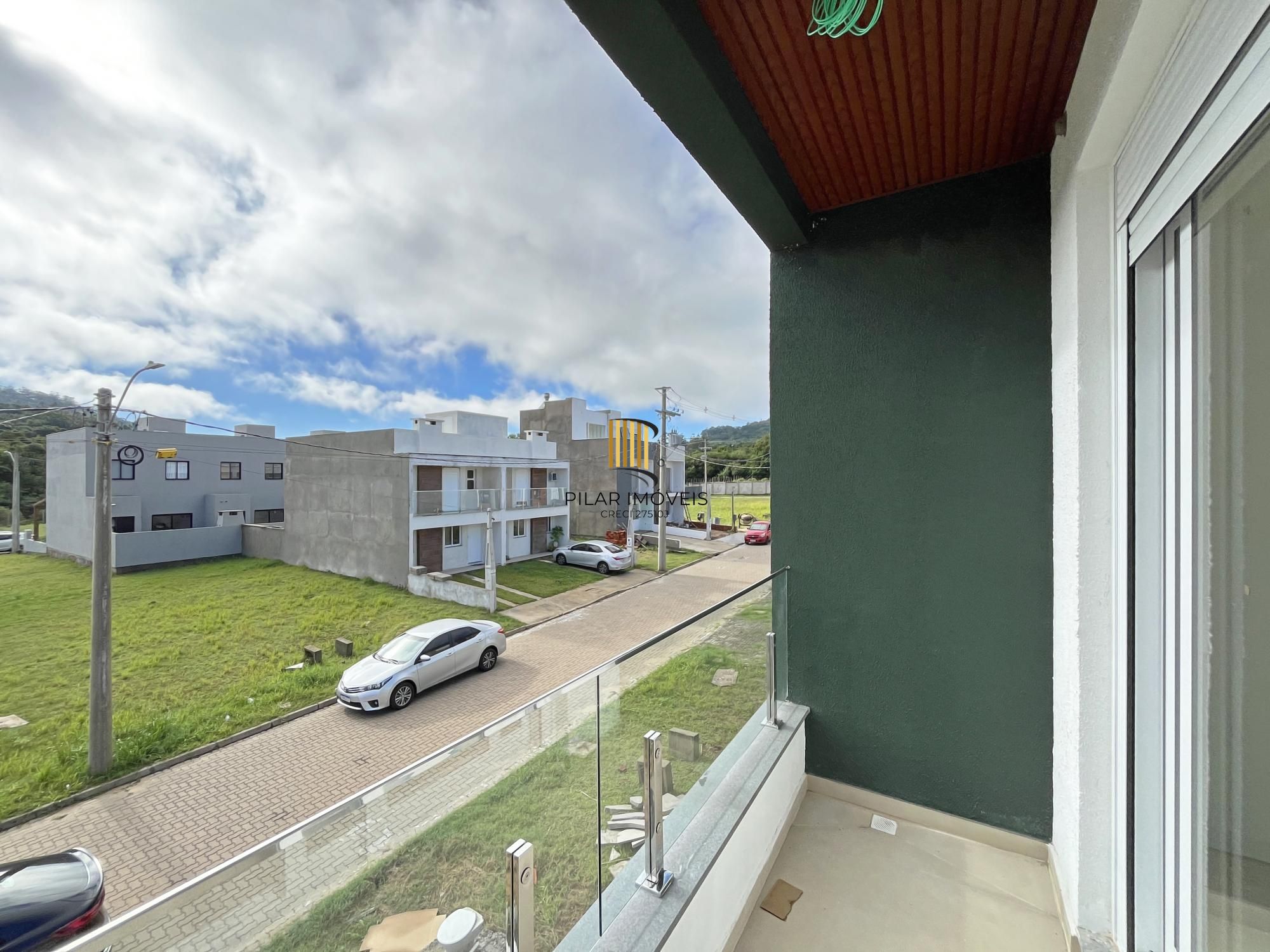 Casa de Condomínio 3 dormitórios no bairro Campo Novo