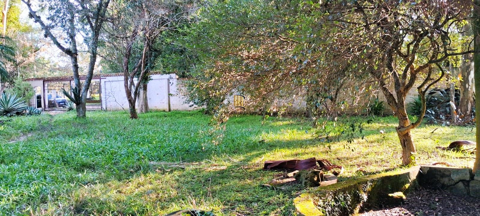 Terreno no bairro Chapéu do Sol