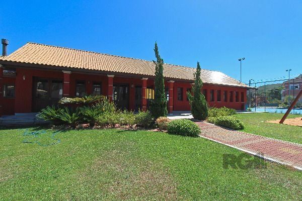 Casa Condominio em Porto Alegre, no bairro Hípica, com 3 dormitório(s), e 3 banheiros, à venda.