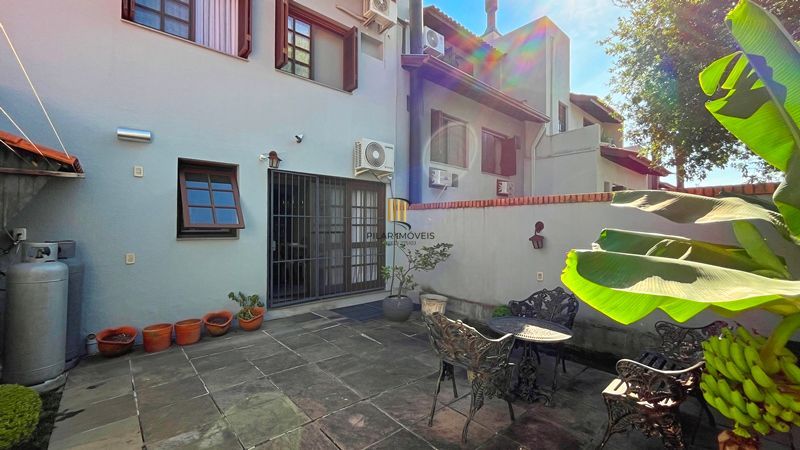 Casa de Condomínio 3 dormitórios no bairro Tristeza