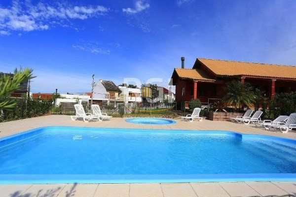 Casa Condominio em Porto Alegre, no bairro Aberta Dos Morros, com 3 dormitório(s), e 3 banheiros, à venda.
