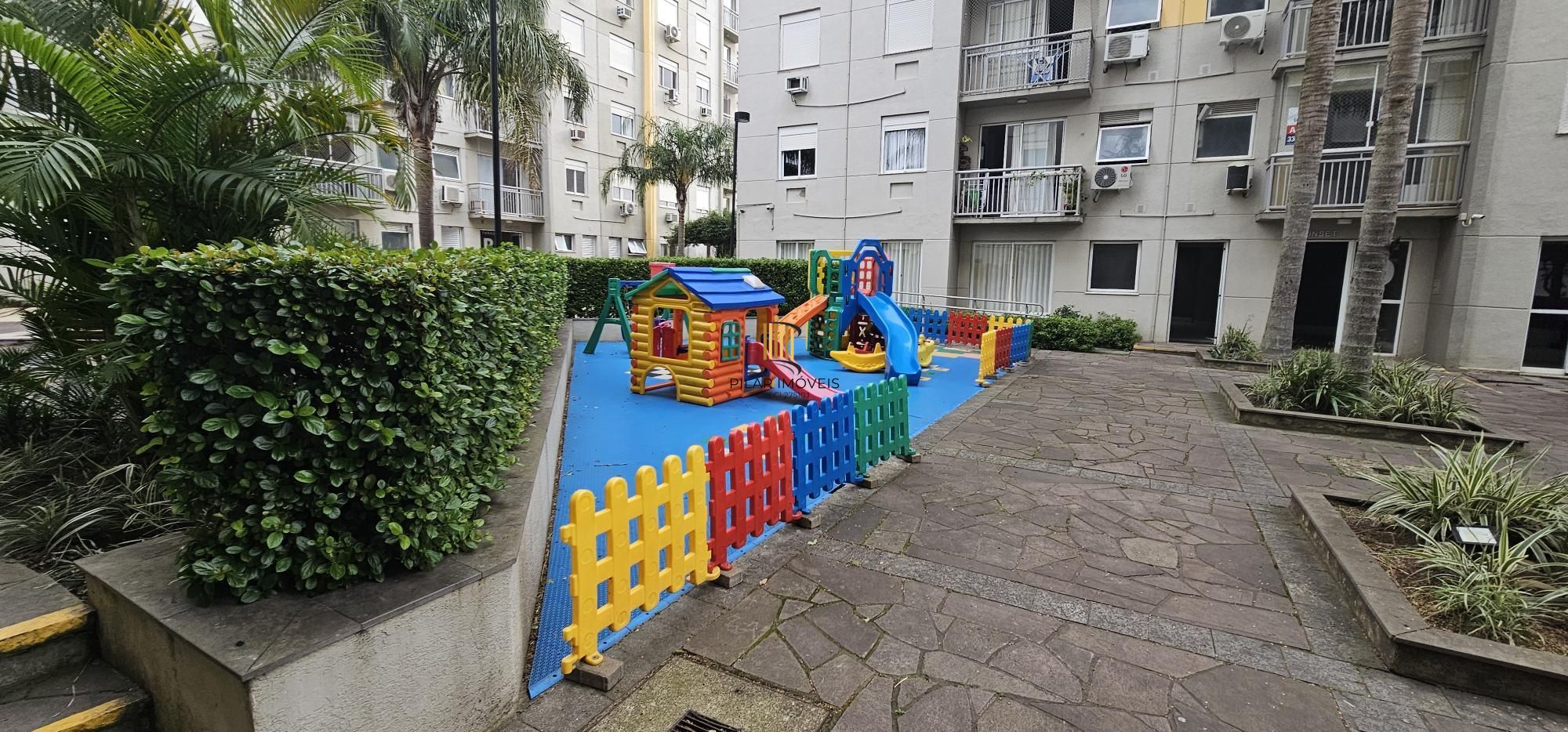 Apartamento 2 dormitórios no bairro Tristeza