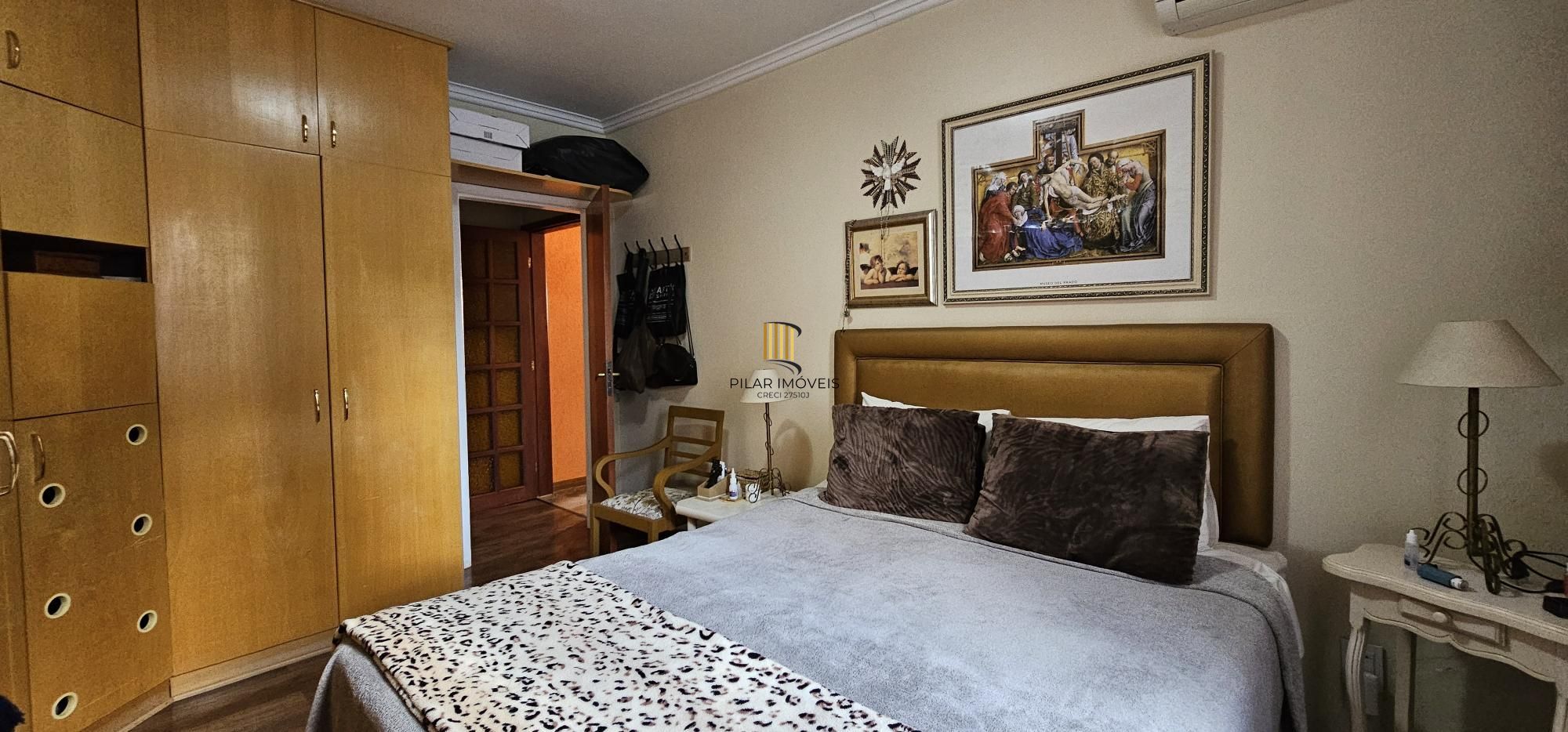 Casa de Condomínio 3 dormitórios no bairro Hípica