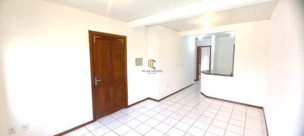 Casa 3 dormitórios no bairro Hípica