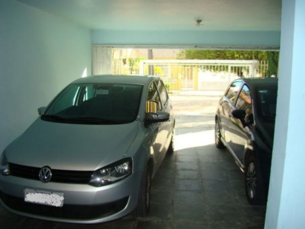 Casa para Venda - 181m², 3 dormitórios, sendo 1 suites, 2 vagas - Ipanema