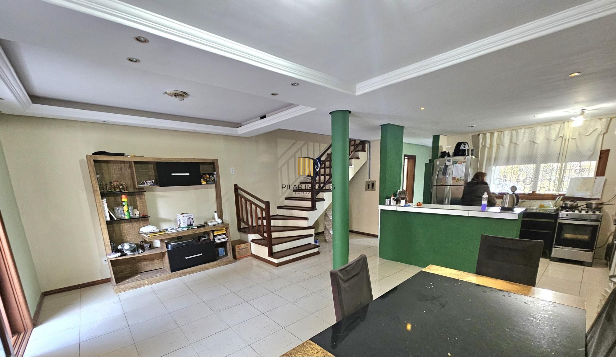 Casa para Venda - 207m², 4 dormitórios, 2 vagas - Nova Ipanema