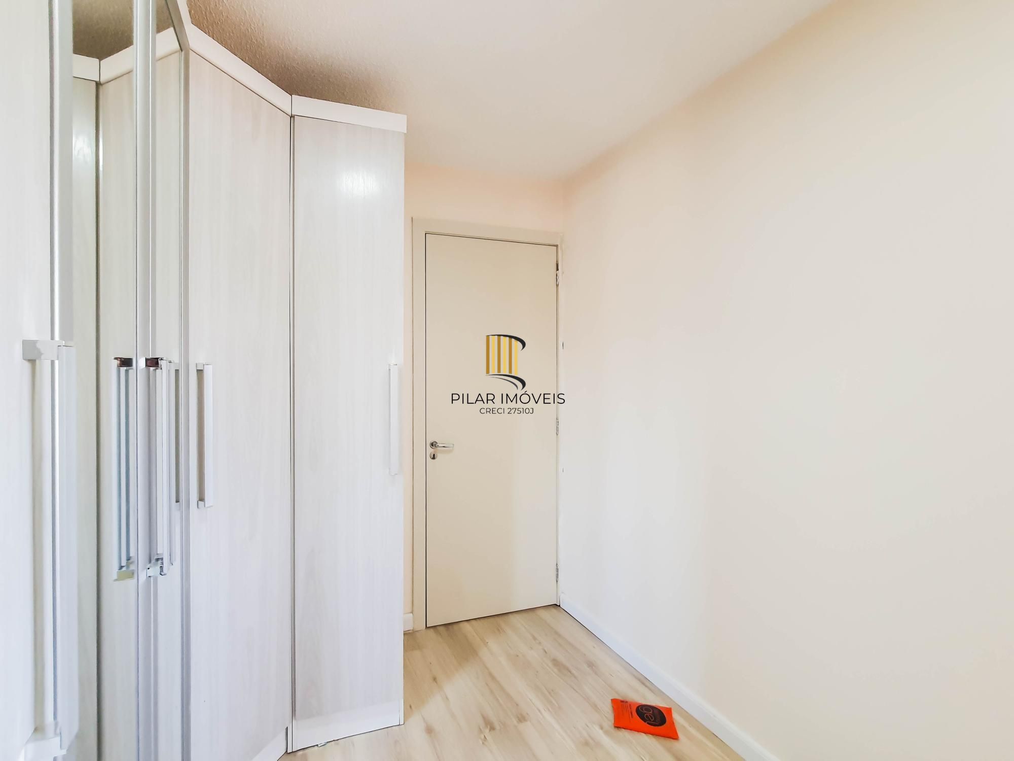 Apartamento 2 dormitórios no bairro Restinga