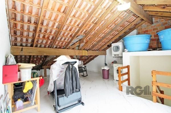 Casa Condomínio em Porto Alegre, no bairro Tristeza, com 3 dormitório(s), à venda.