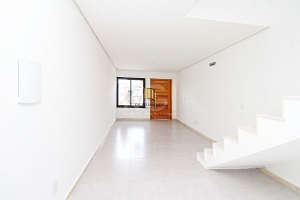 Casa para Venda - 96.5m², 2 dormitórios, sendo 2 suites, 2 vagas - Hípica