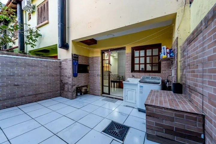 Casa 2 dormitórios no bairro Aberta dos Morros