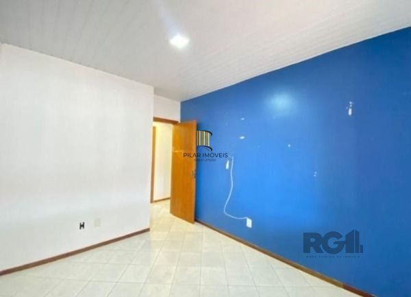 Casa 2 dormitórios no bairro Hípica
