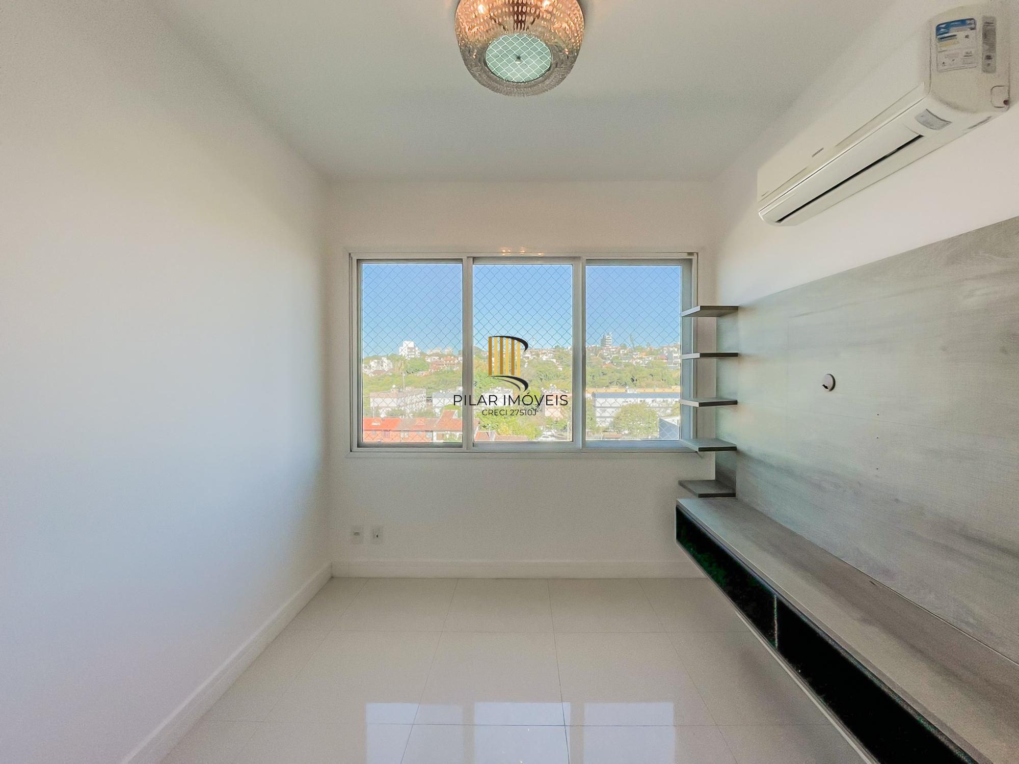 Apartamento de 2 dormitórios no Cristal