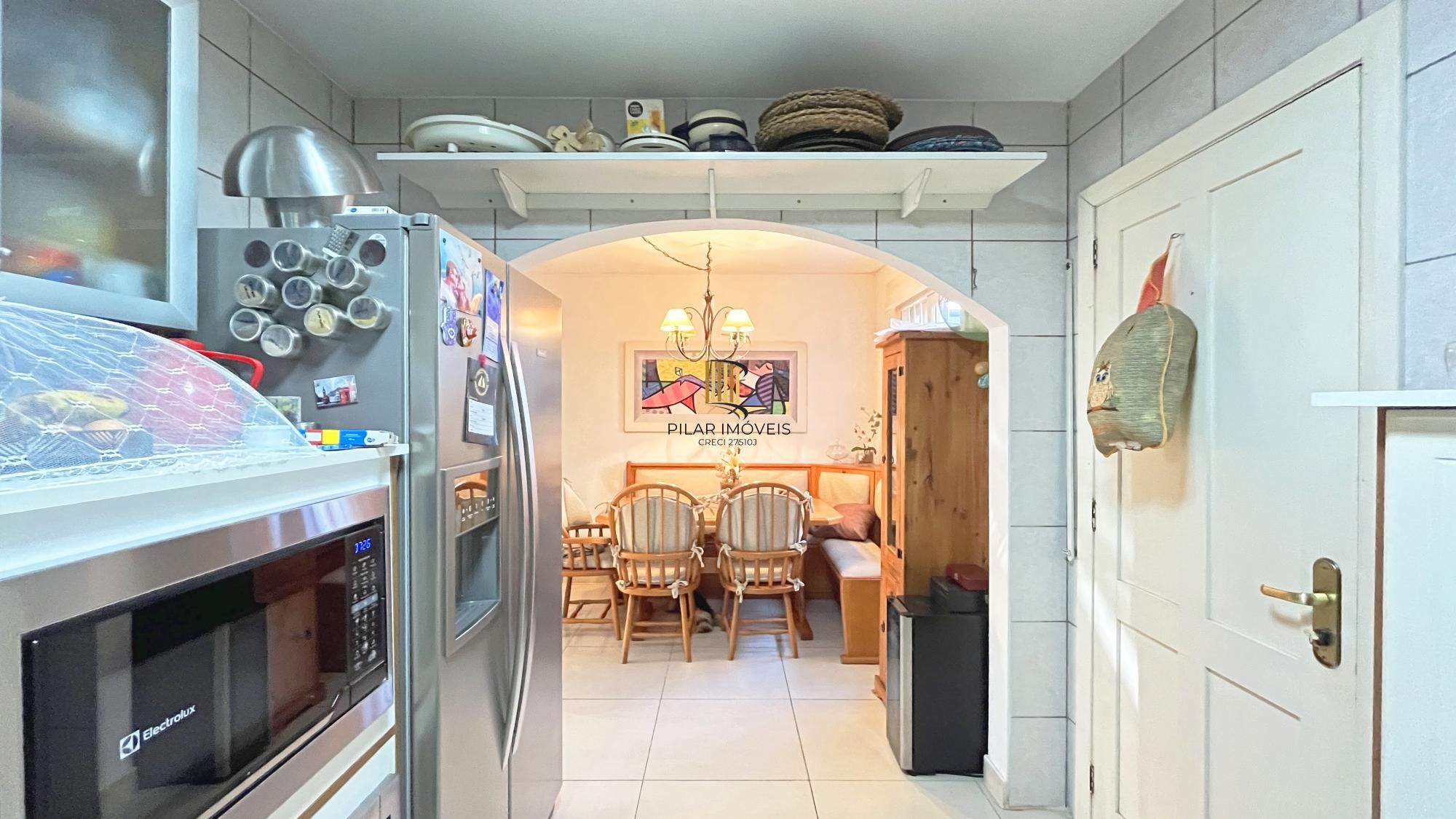 Casa de Condomínio 3 dormitórios no bairro Guarujá