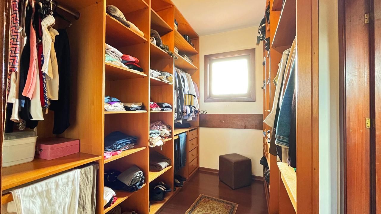Casa 3 dormitórios no bairro Tristeza
