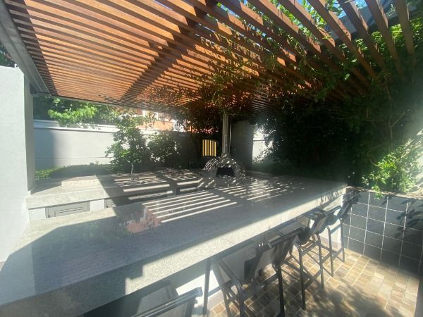 Apartamento para Venda - 149.32m², 3 dormitórios, sendo 3 suites, 2 vagas - Tristeza