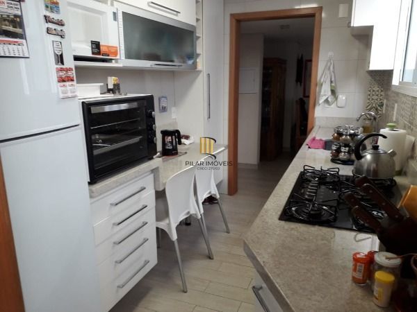 Apartamento para Venda - 104.22m², 3 dormitórios, sendo 1 suites, 1 vaga - Floresta