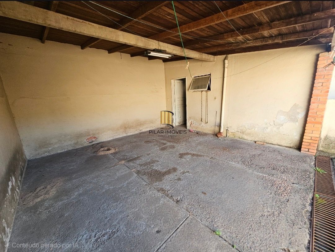 Casa 3 dormitórios em alvenaria em terreno 10x30 próximo ao Zaffari Hípica !