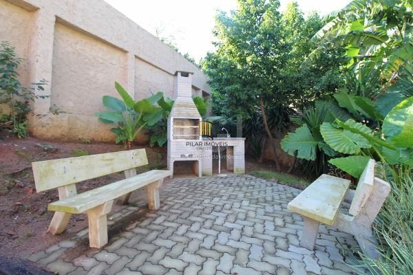 Casa para Venda - 108.8m², 2 dormitórios, sendo 2 suites, 1 vaga - Teresópolis
