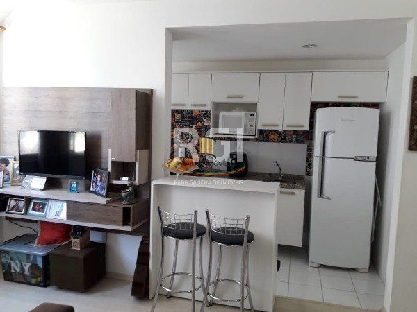 Apartamento para Venda - 45m², 2 dormitórios, 1 vaga - Cavalhada