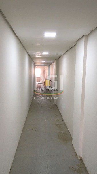 Apartamento para Venda - 78m², 2 dormitórios, sendo 1 suites, 1 vaga - Menino Deus
