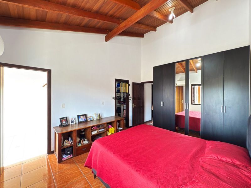 Casa 3 dormitórios no bairro Aberta dos Morros