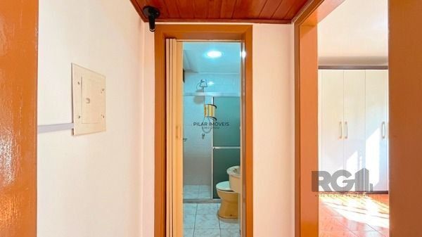 Apartamento em Porto Alegre, no bairro Cristal, com 1 dormitório(s), e 1 banheiros, à venda.
