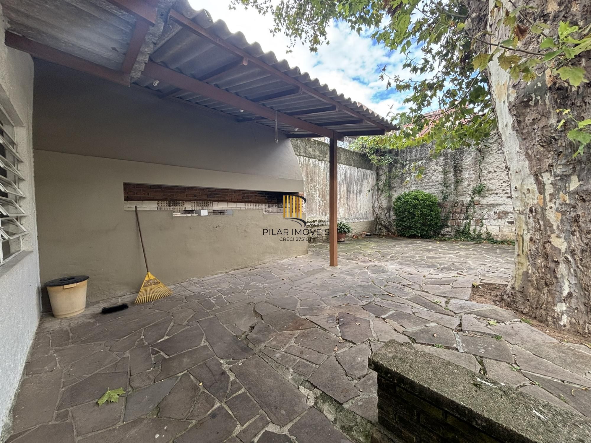 Apartamento 2 dormitórios no bairro Tristeza