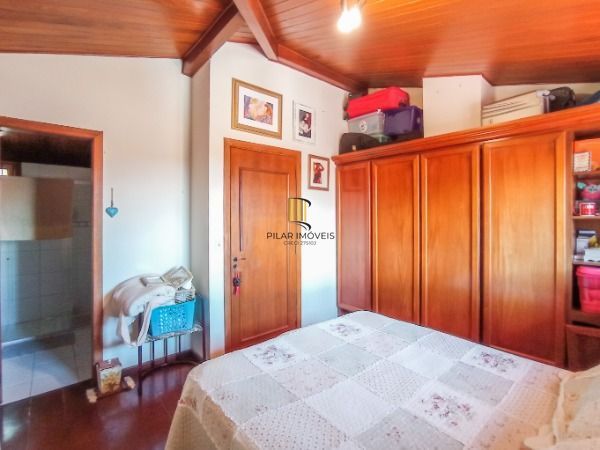 Casa Condominio para Venda - 227.4m², 4 dormitórios, sendo 2 suites, 4 vagas - Cristal
