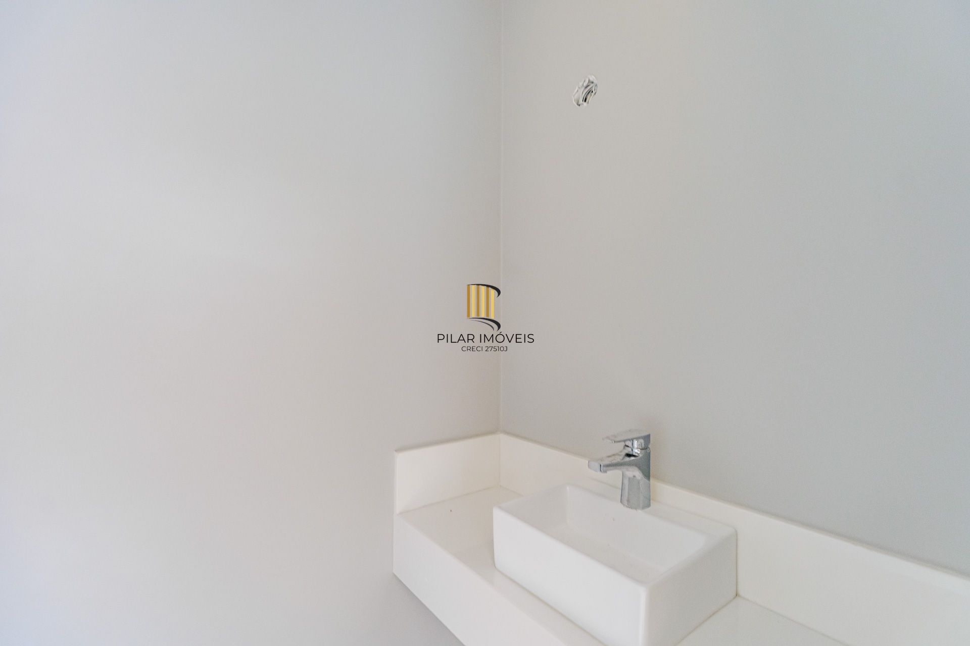 Apartamento - 3 dormitórios, sendo 3 suites, 4 vagas - Vila Assunção