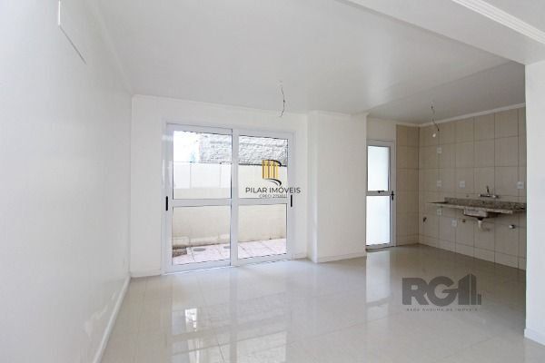 Casa Condominio para Venda - 110.02m², 3 dormitórios, sendo 1 suites, 2 vagas - Tristeza