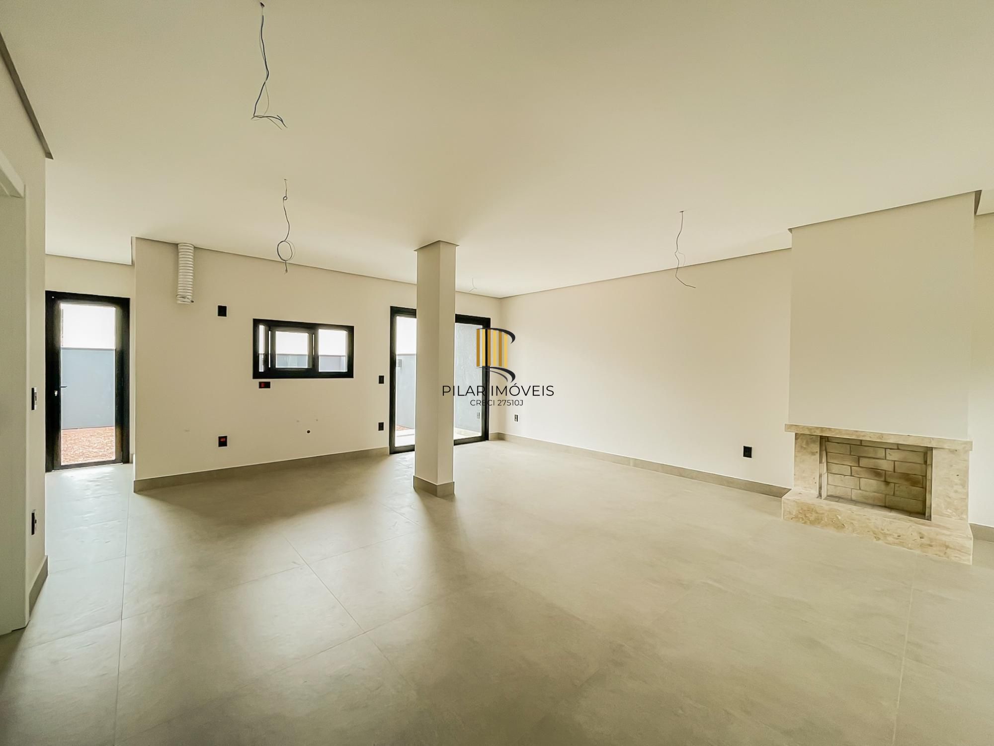 Casa de Condomínio 3 dormitórios no bairro Hípica