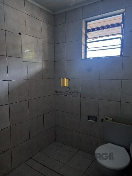 Casa em Porto Alegre, no bairro Cavalhada, com 3 dormitório(s), e 3 banheiros, à venda.