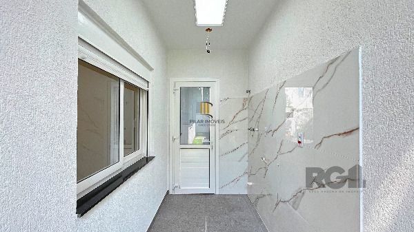 Casa Condominio em Porto Alegre, no bairro Hípica, com 3 dormitório(s), e 3 banheiros, à venda.