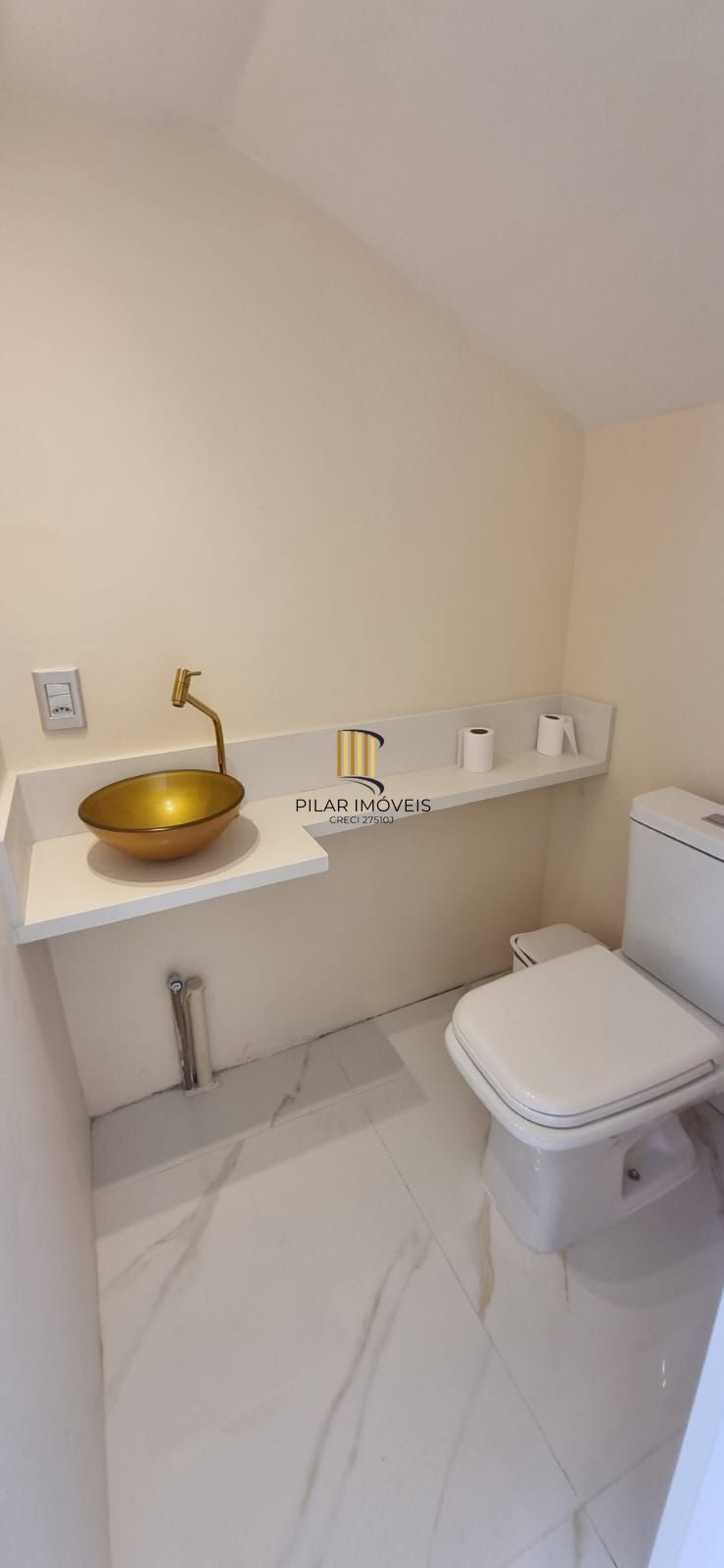 Ótimo sobrado em condomínio fechado com 2 dormitórios á venda bairro Vila Nova