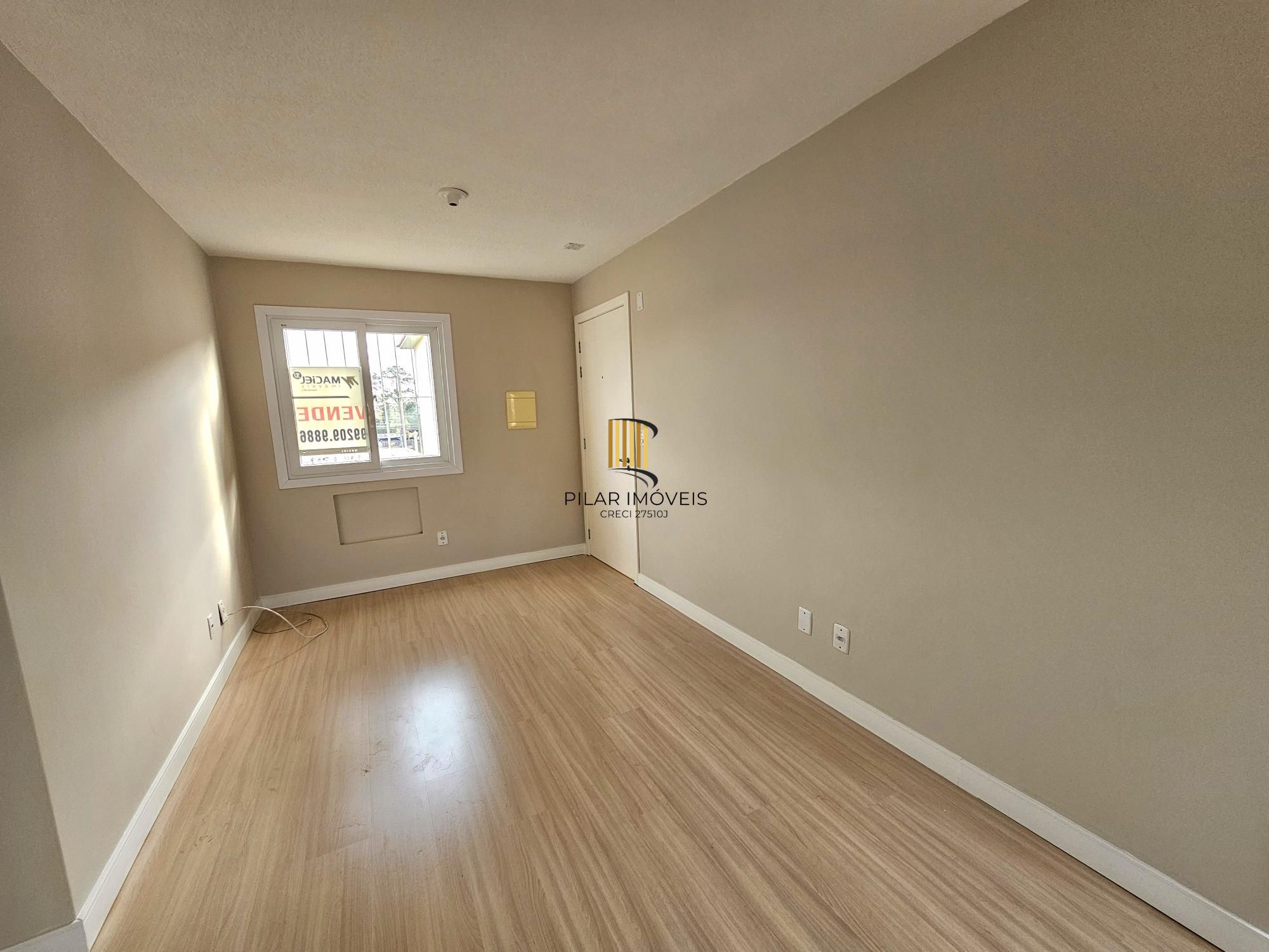 Apartamento 2 dormitórios todo reformado pronto pra morar , zona sul de Porto Alegre!
