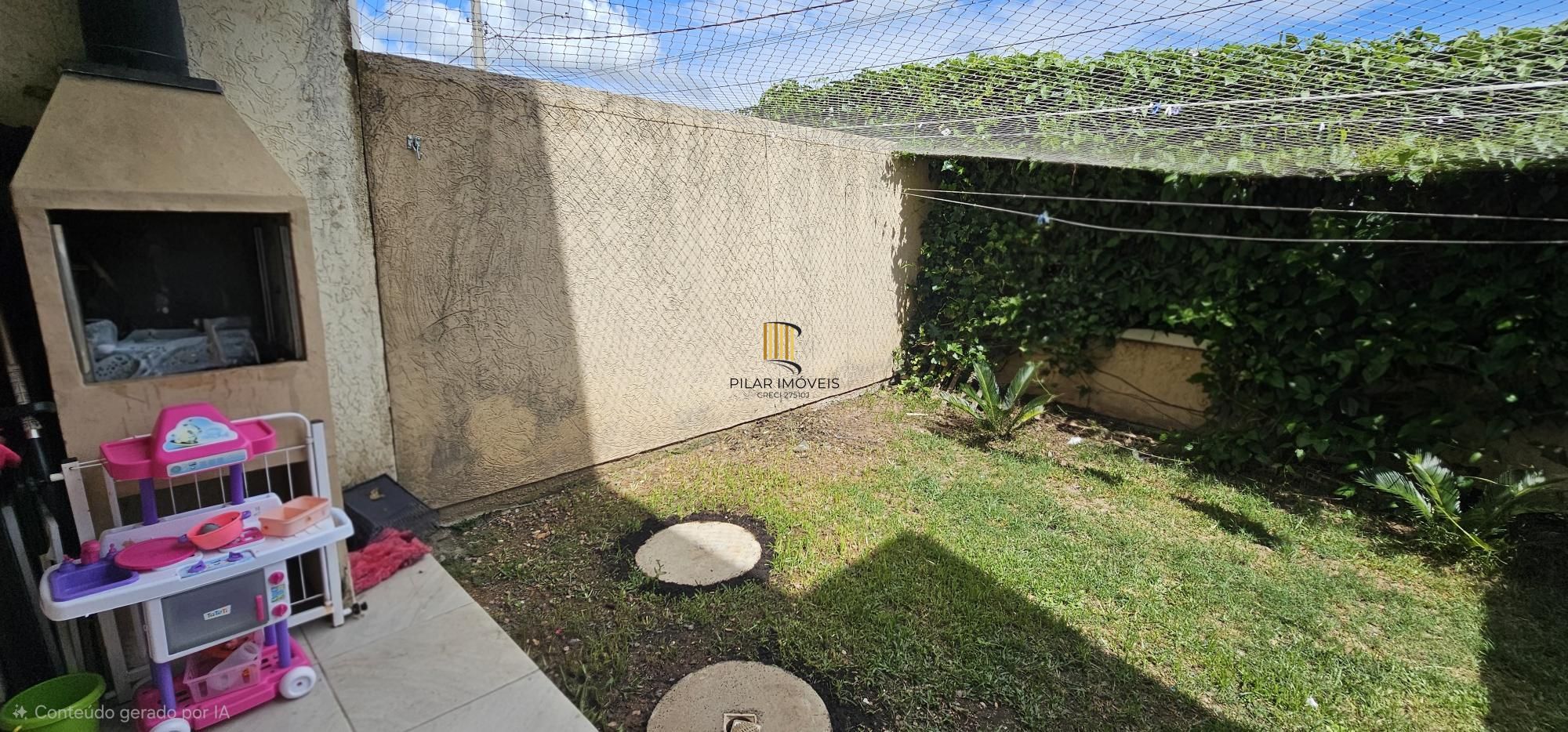 Casa de Condomínio 2 dormitórios no bairro Restinga