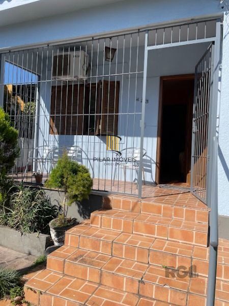 Casa 3 dormitórios no bairro Nonoai