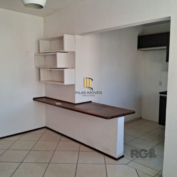 Apartamento em Porto Alegre, no bairro Tristeza, com 1 dormitório(s), e 1 banheiros, à venda.