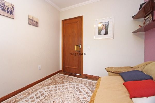 Casa para Venda - 287.96m², 4 dormitórios, sendo 1 suites, 4 vagas - Imperial Parque