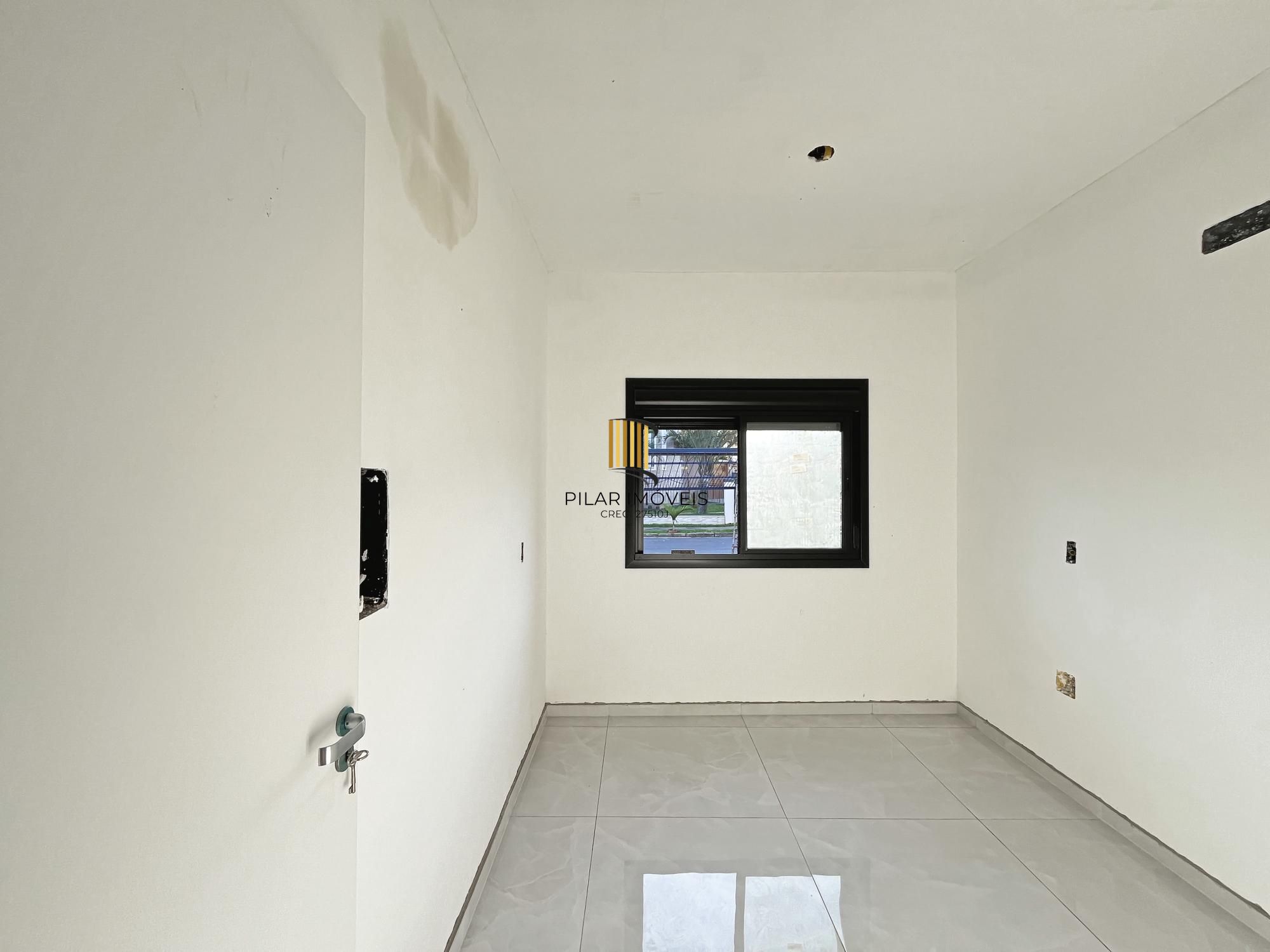 Casa Nova ! Térrea com 2 dormitórios sendo 1 suíte no Residencial Hípica Boulevard, zona sul de Porto Alegre !