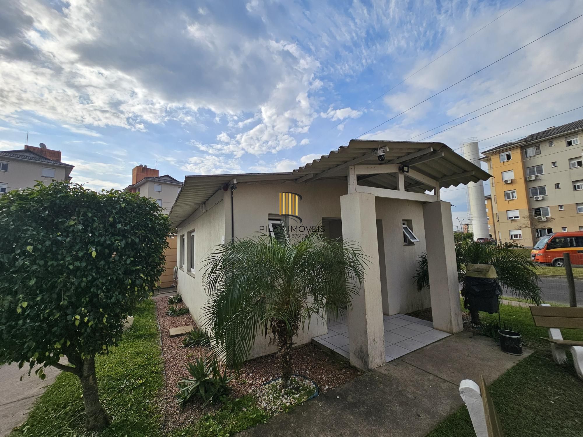 Apartamento 2 dormitórios todo reformado pronto pra morar , zona sul de Porto Alegre!