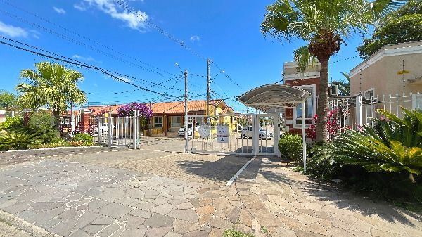Casa de Condomínio 2 dormitórios no bairro Hípica