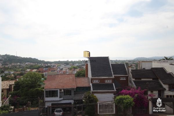 Casa para Venda - 212.52m², 3 dormitórios, sendo 1 suites, 2 vagas - Imperial Parque