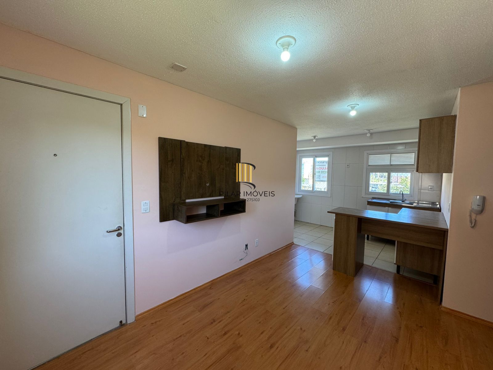 Apartamento 2 dormitório(s),com 1 vaga de garagem coberta à venda.